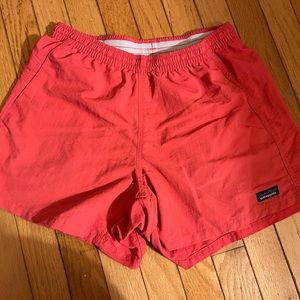 Patagonia Baggies. Salmon color.